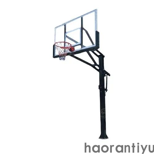 Một cái giá treo bóng rổ